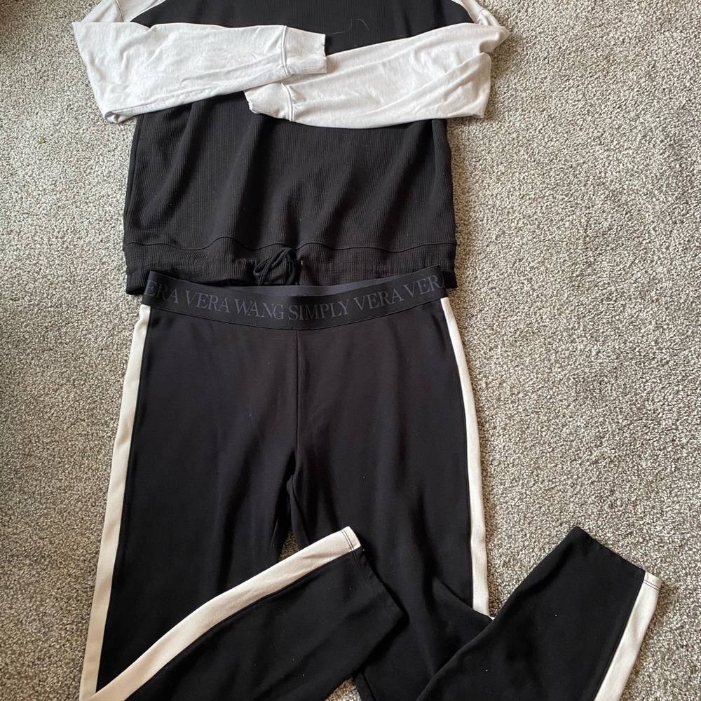 Vera Wang Lounge Wear M/L Excellent Condition
